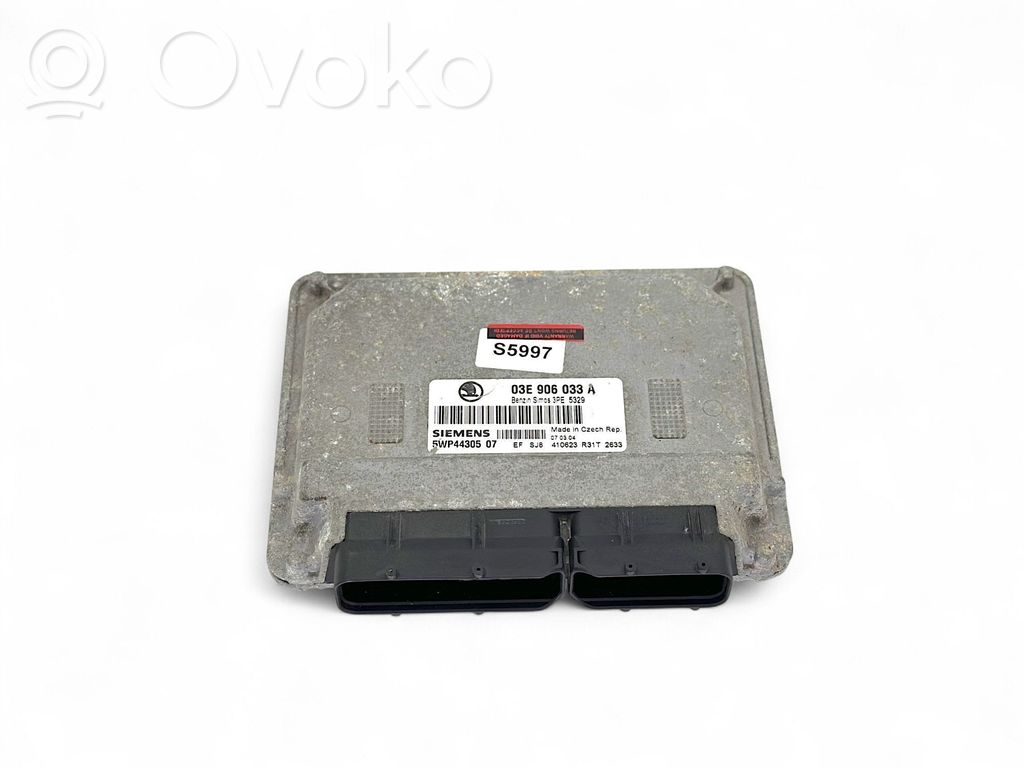 Skoda Fabia Mk1 (6Y) Engine control unit/module 