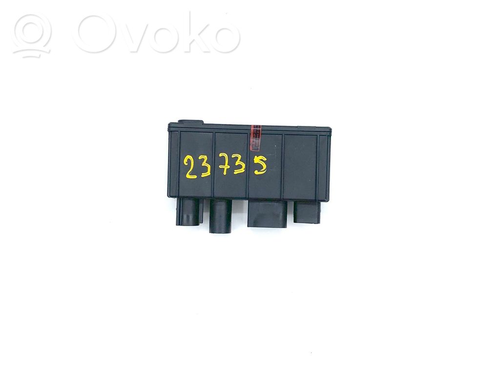 BMW 2 F45 Power management control unit 