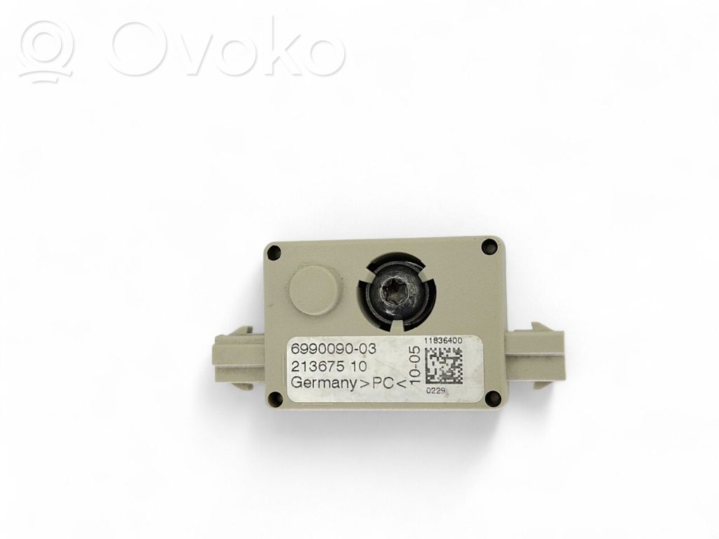 BMW X6 E71 Antenos stiprintuvas 