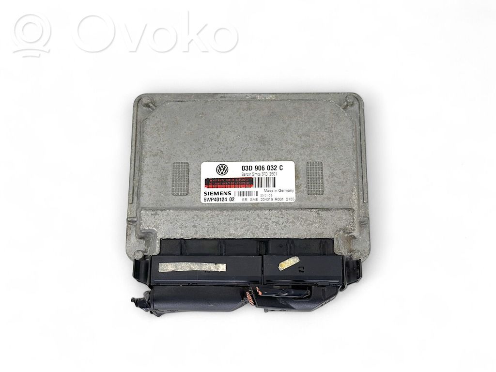 Volkswagen Polo Engine control unit/module 