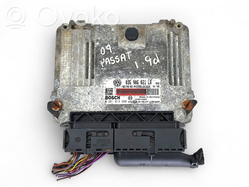 Volkswagen Passat Alltrack Engine control unit/module 