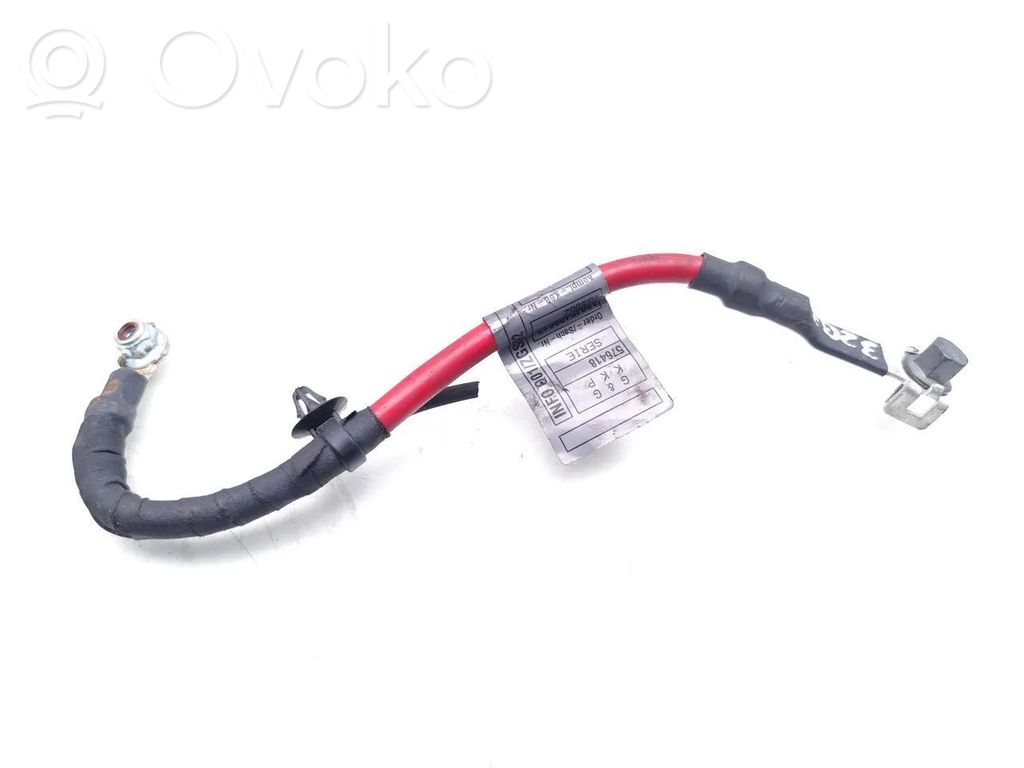 Câble de batterie positif   A2045409813