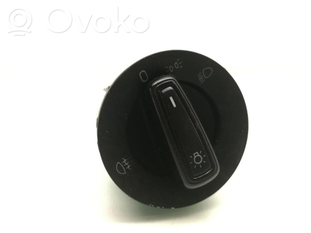 Skoda Octavia Mk3 (5E) Interruptor de luz 