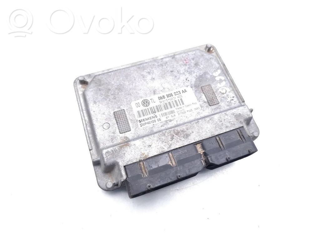 Volkswagen PASSAT B5.5 Engine control unit/module 