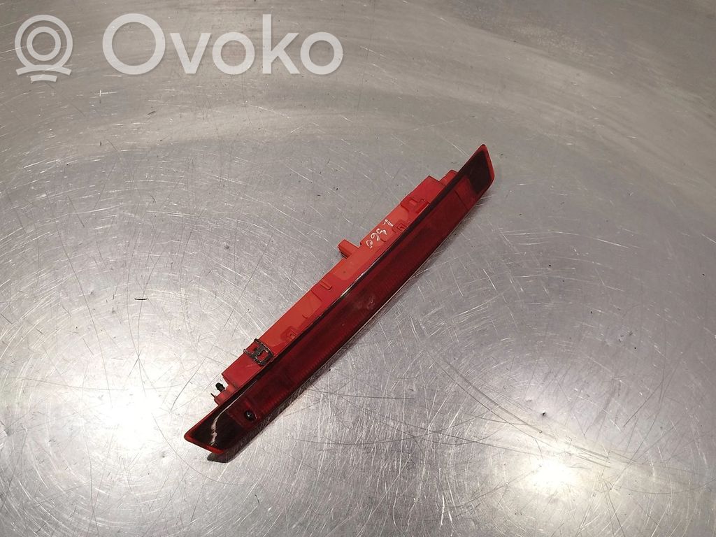 Ford B-MAX Third/center stoplight 