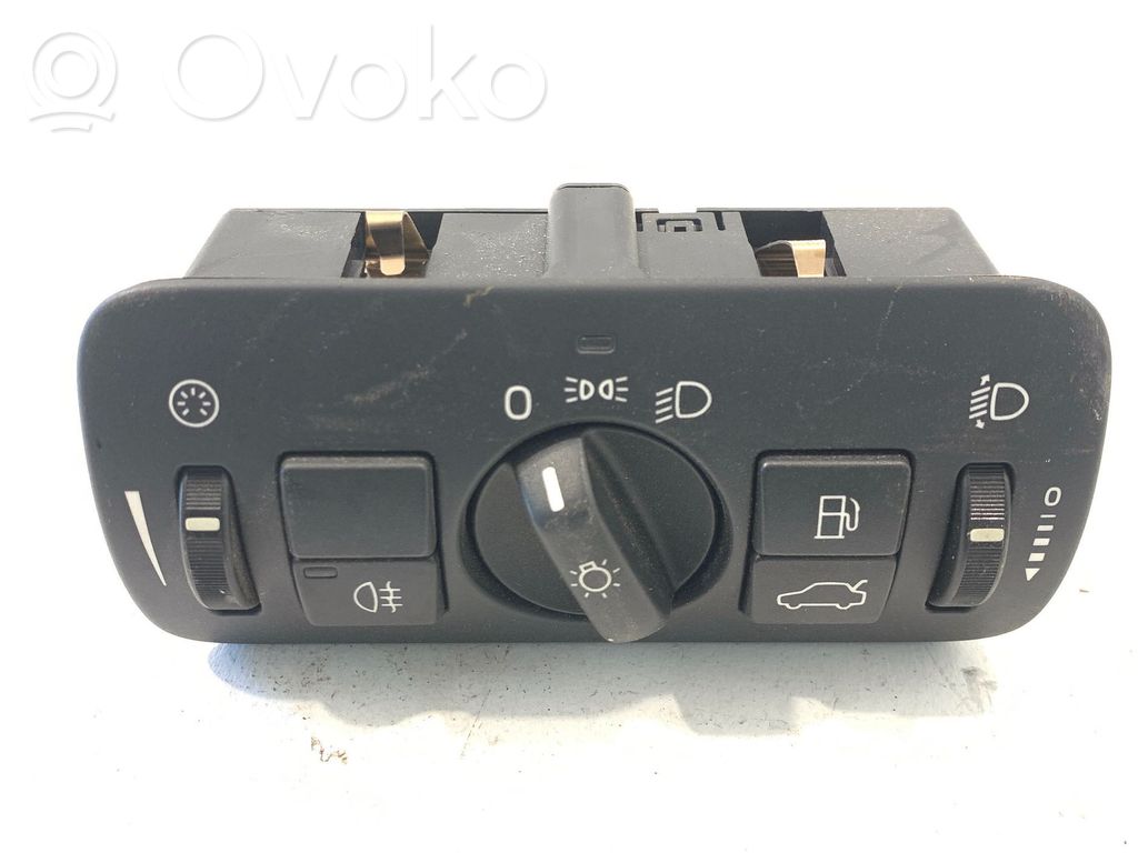 Volvo V70 Light switch 