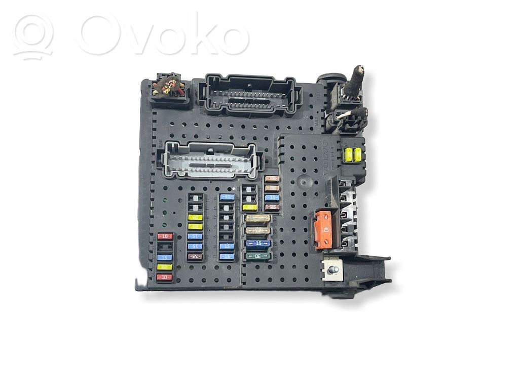 Volvo XC90 Fuse module 