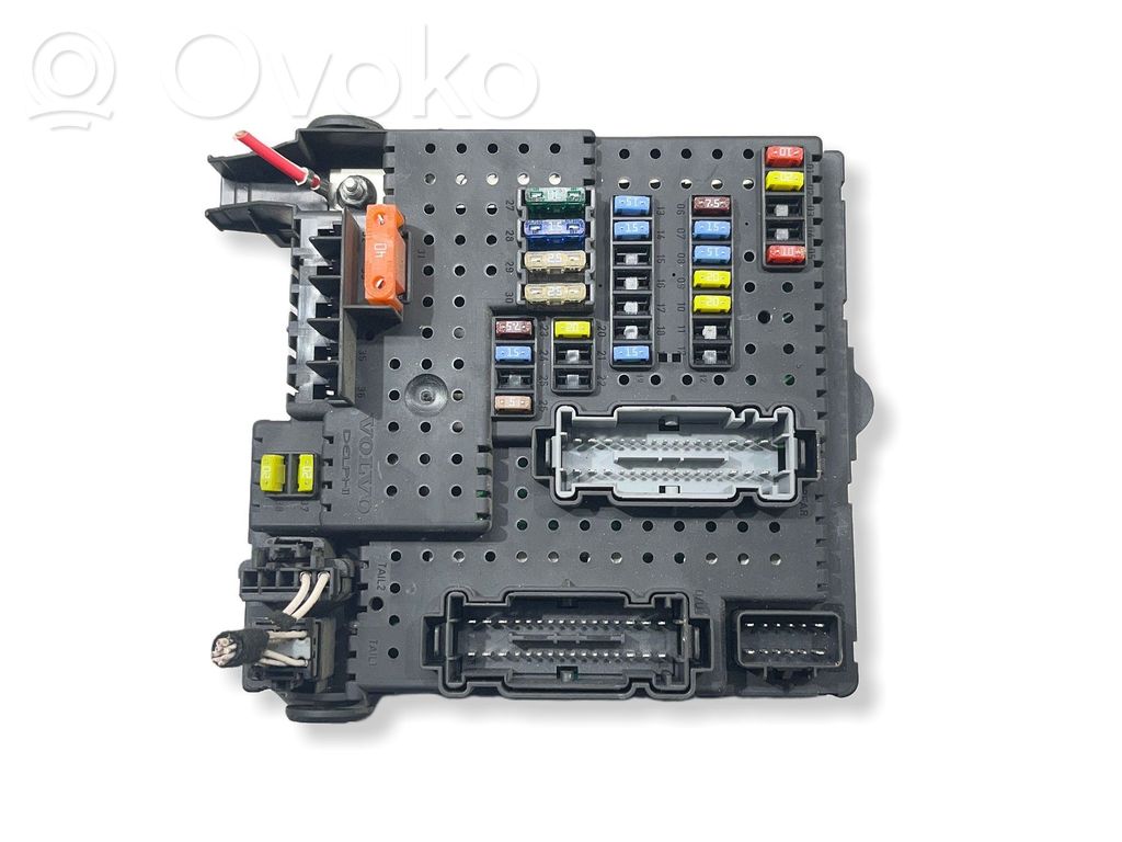 Volvo XC90 Fuse module 