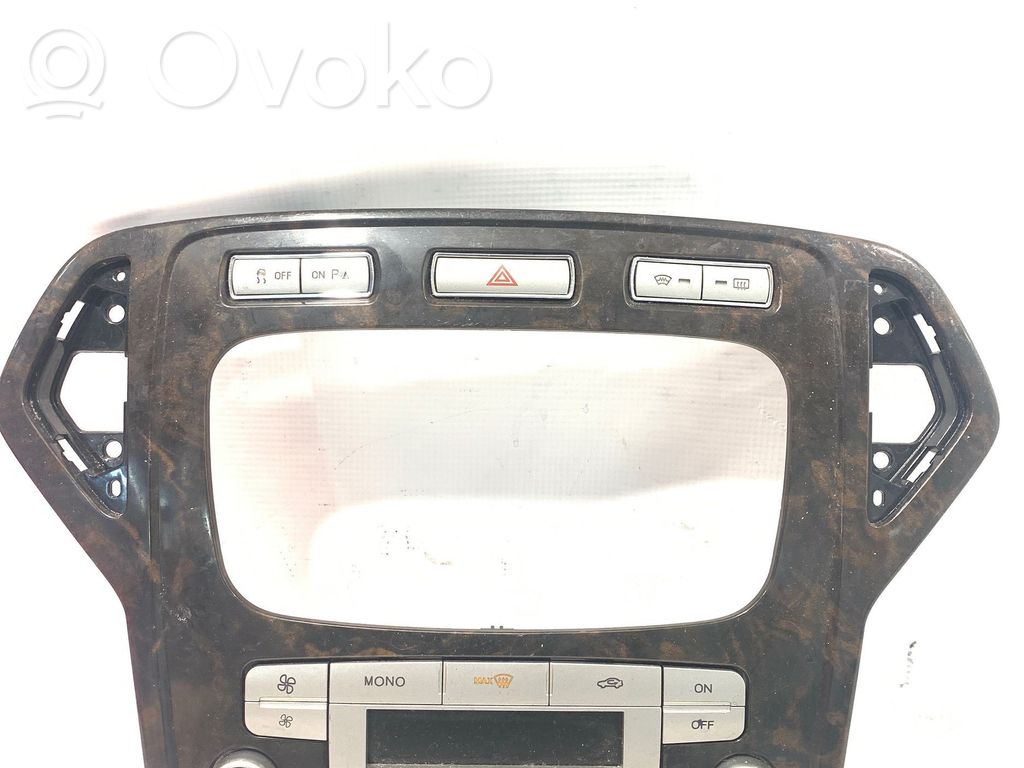 Ford Mondeo MK IV Climate control unit 