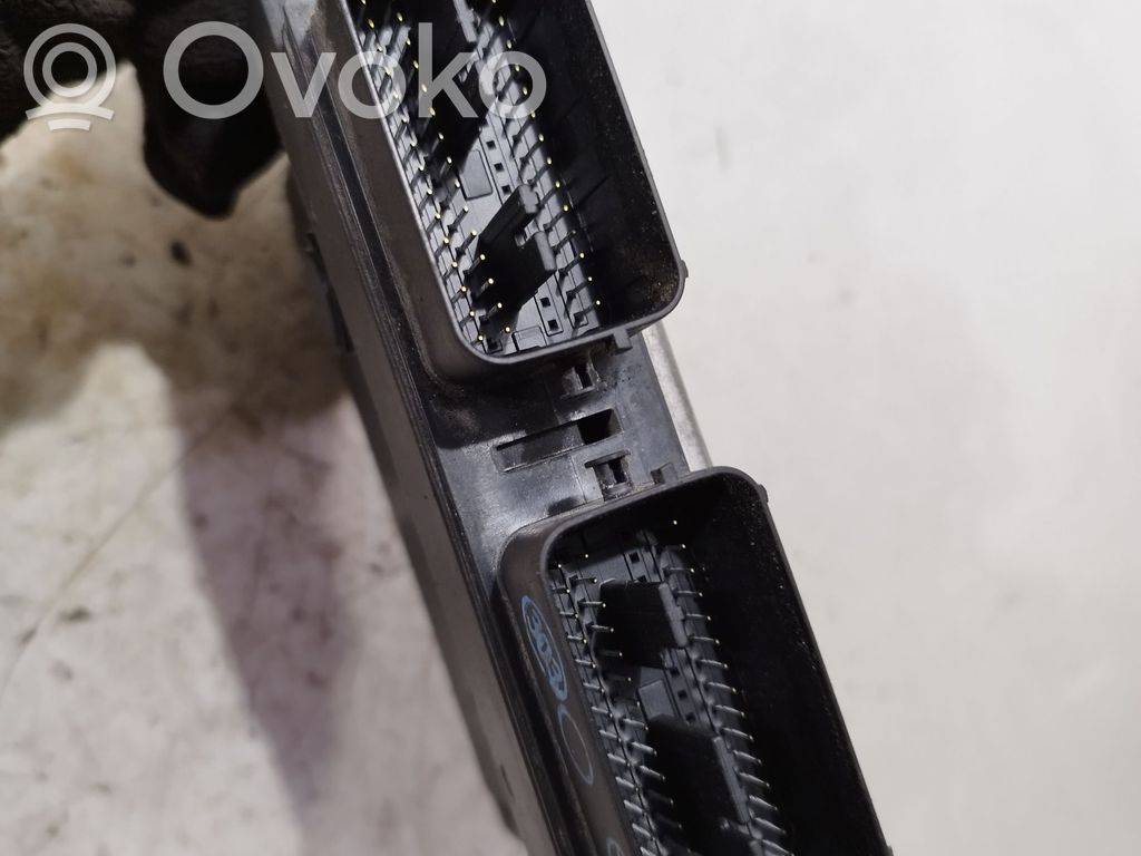 Suzuki Swift I Engine control unit/module ECU 