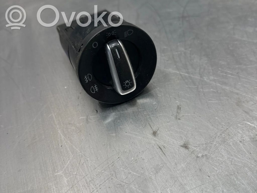 Volkswagen Polo V 6R Light switch 
