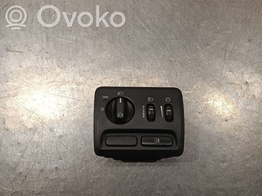 Volvo XC70 Light switch 