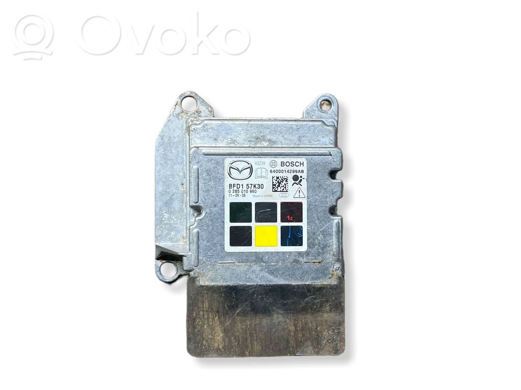 Mazda 3 II Aerial antenna amplifier 