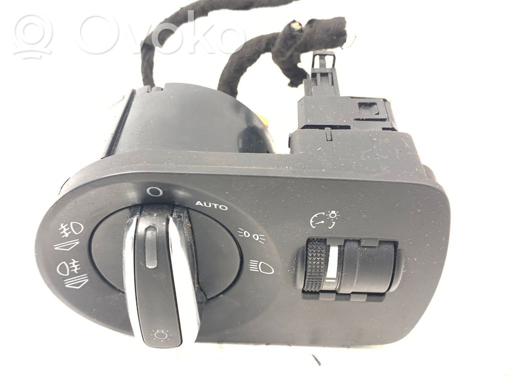 Audi A3 S3 8P Light switch 