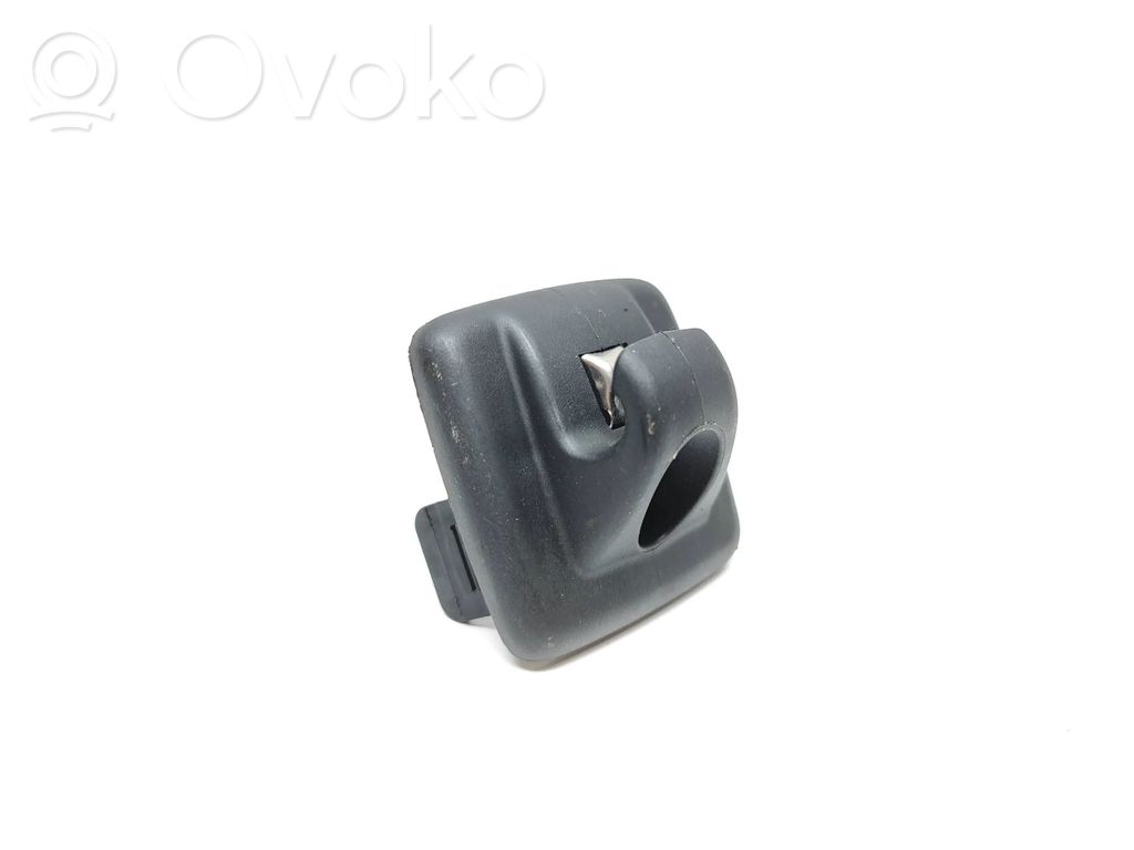 Sun visor clip/hook/bracket