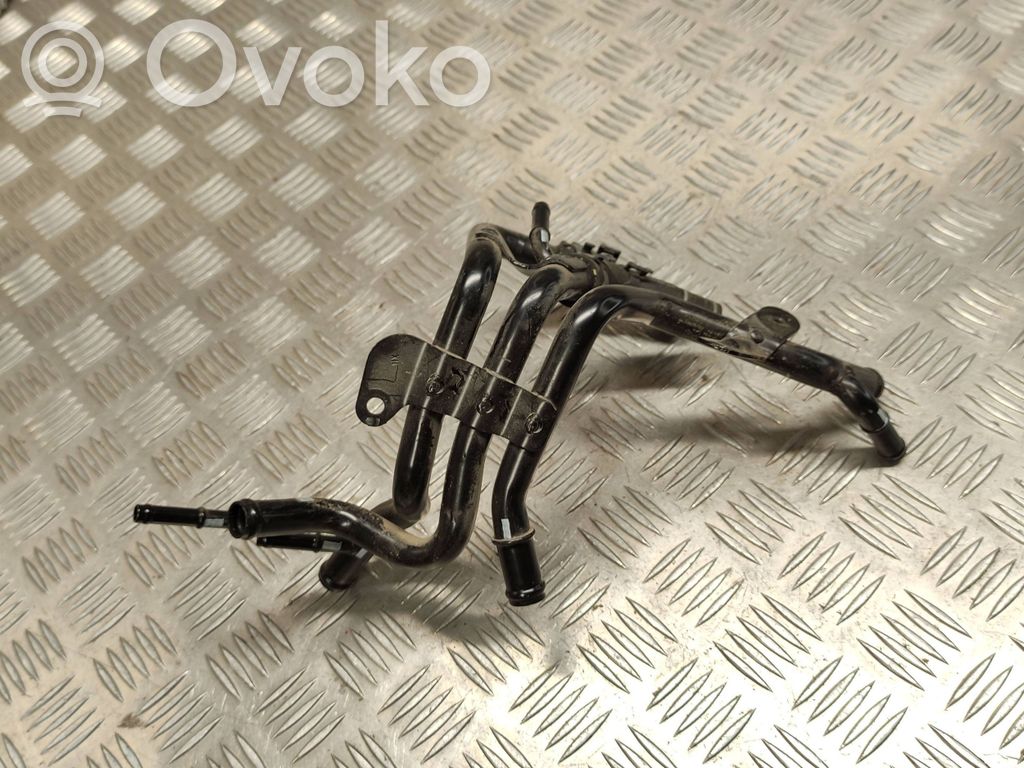 Przewód / Wąż chłodnicy   04L121064AE