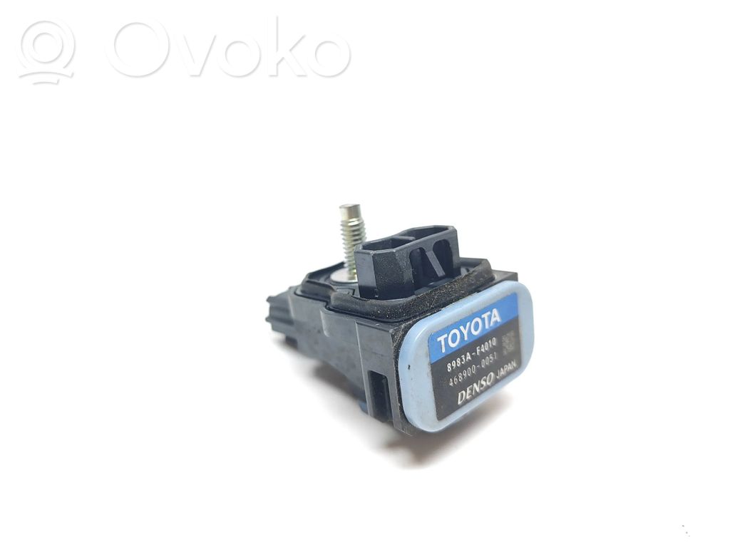 Toyota C-HR I Airbag deployment crash/impact sensor 