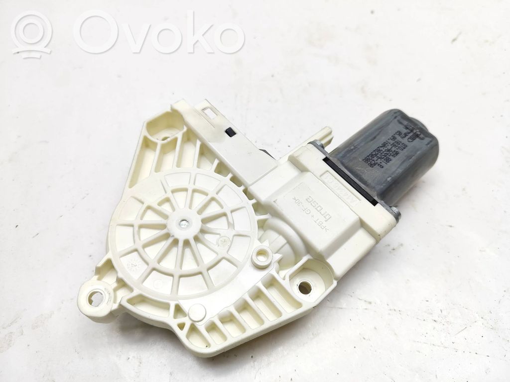 Silnik regulatora szyby drzwi przednich   8T0959801B,160420250208,1036965576250