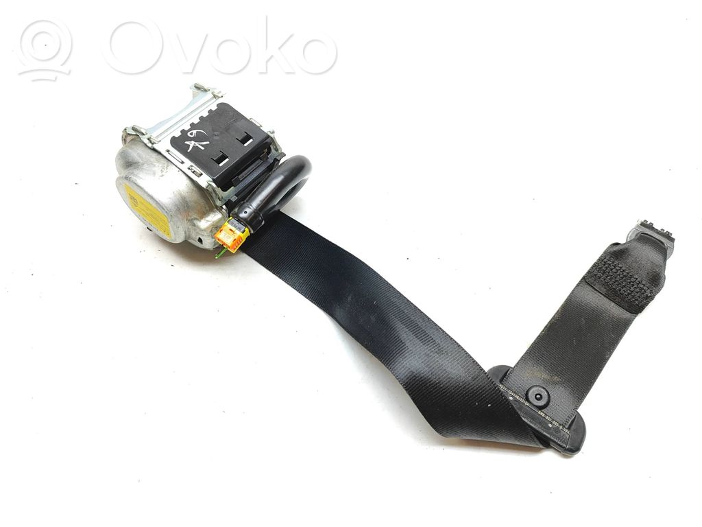 Audi A4 S4 B9 8W Rear seatbelt 