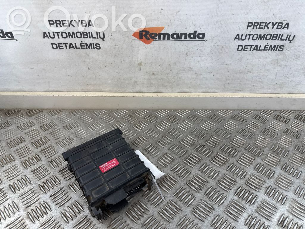 Volkswagen Golf III Engine control unit/module 