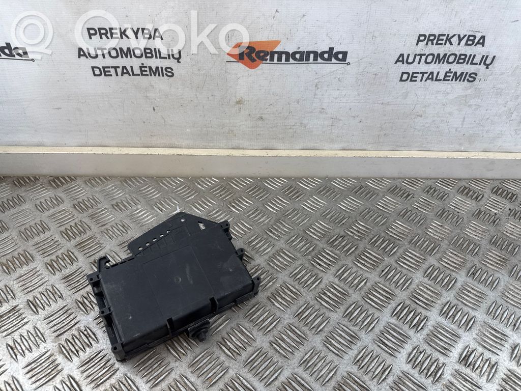 Volkswagen Golf III ABS control unit/module 