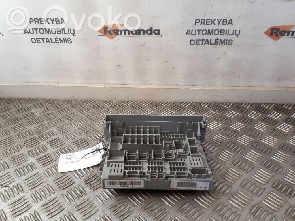 BMW 1 E81 E87 Drošinātāju bloks 