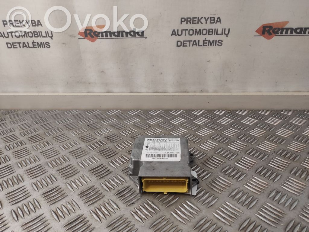 Audi Q7 4L Airbag control unit/module 
