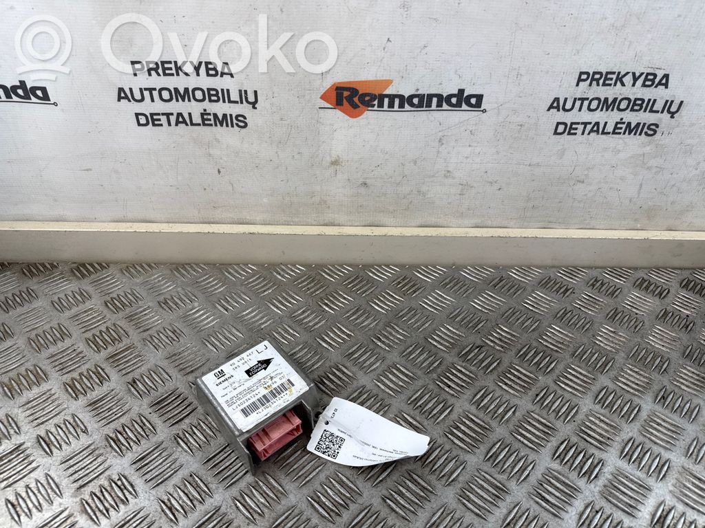 Opel Omega B1 Airbag control unit/module 