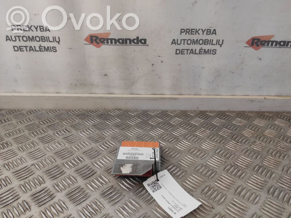 BMW 7 E38 Airbag control unit/module 