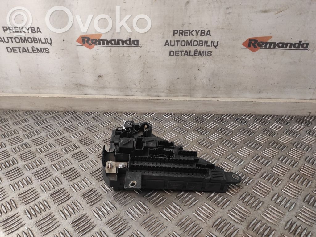 BMW 5 E60 E61 Fuse box set 