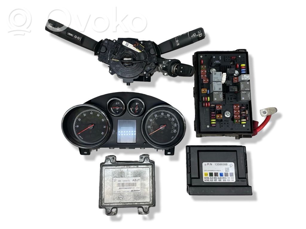 Opel Astra J Engine ECU kit and lock set 