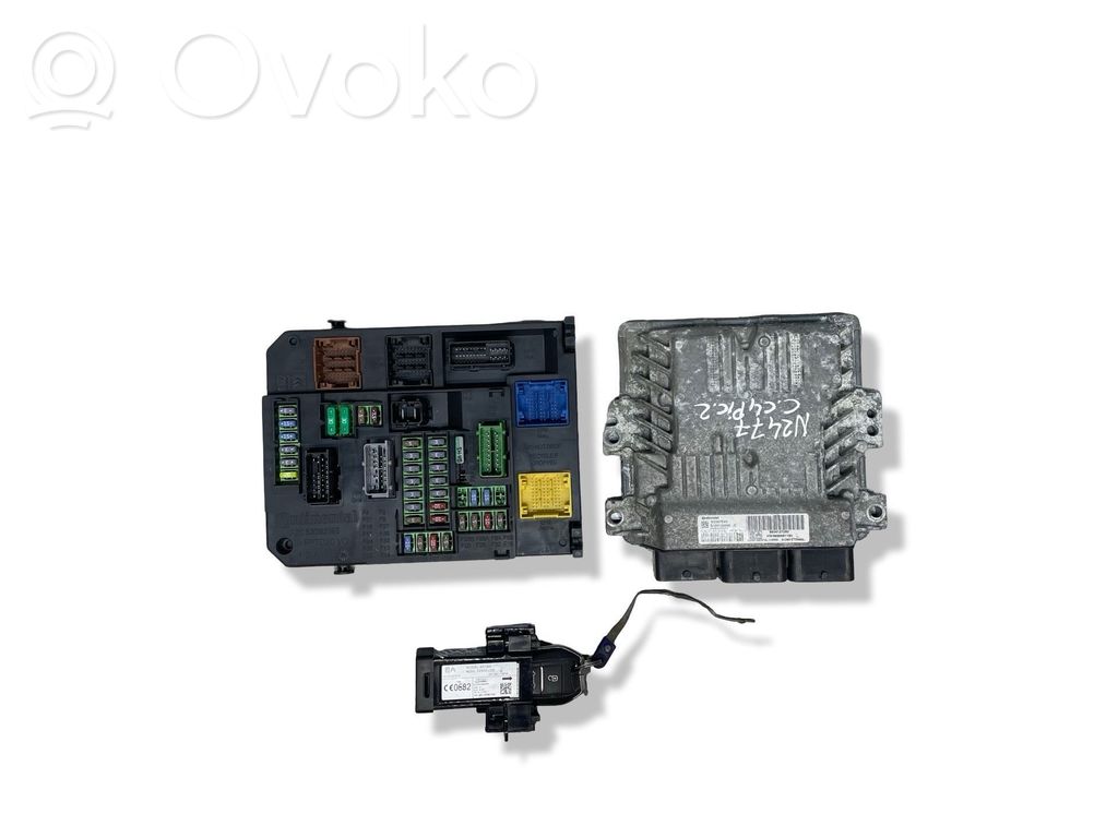 Citroen C4 Grand Picasso Engine ECU kit and lock set 