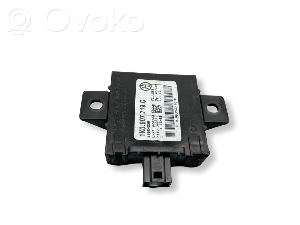 Audi A3 S3 A3 Sportback 8P Alarm control unit/module 