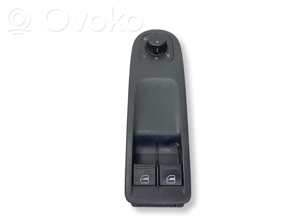 Volkswagen Golf VI Electric window control switch 