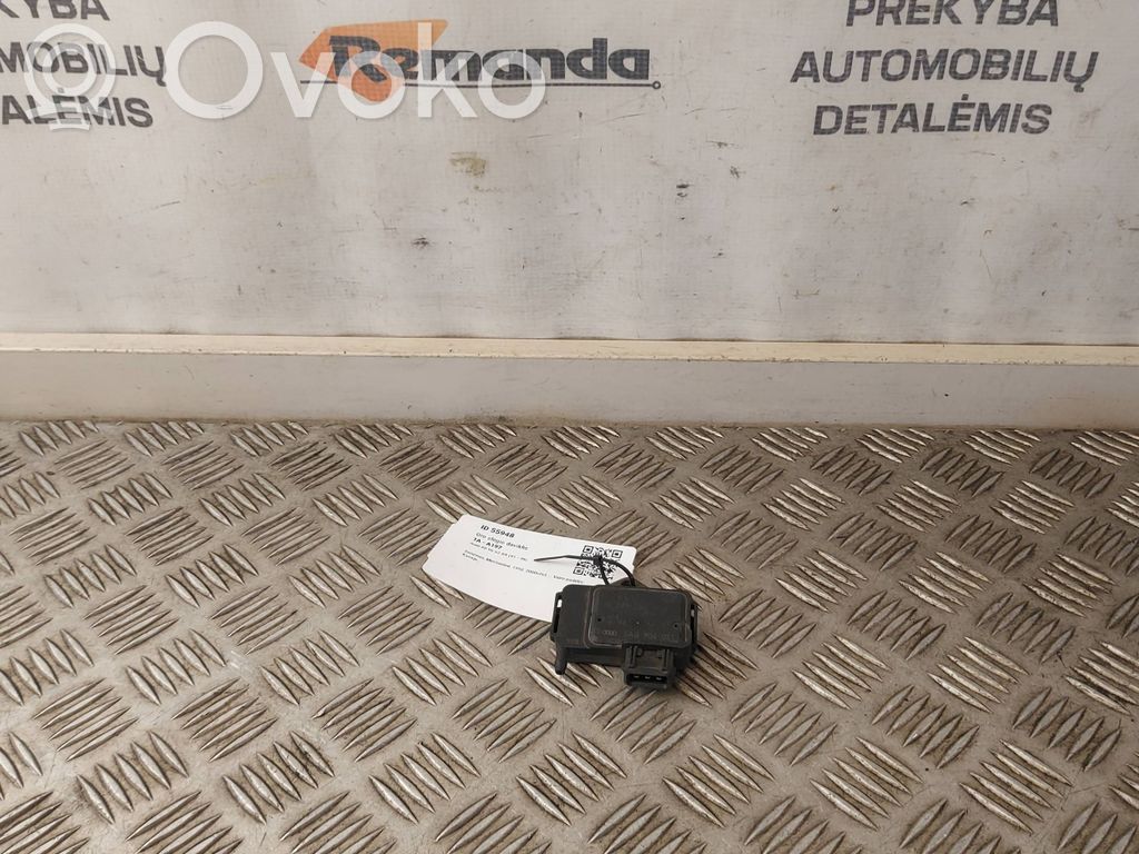 Audi 80 90 S2 B4 Air pressure sensor 
