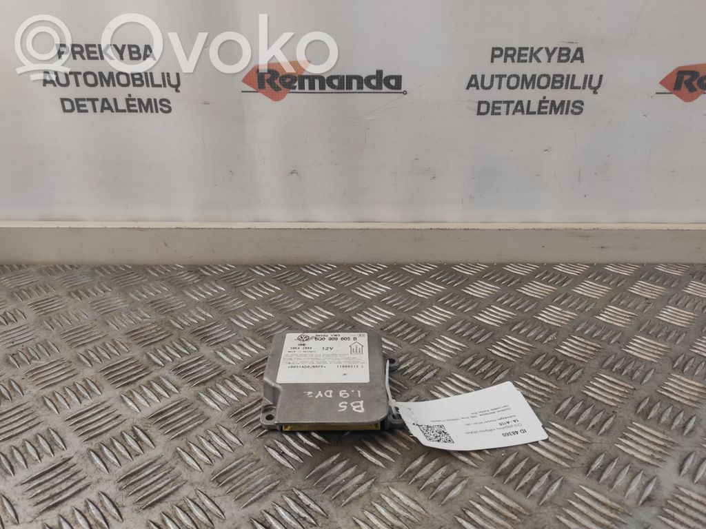 Volkswagen PASSAT B5 Unidad de control/módulo del Airbag 
