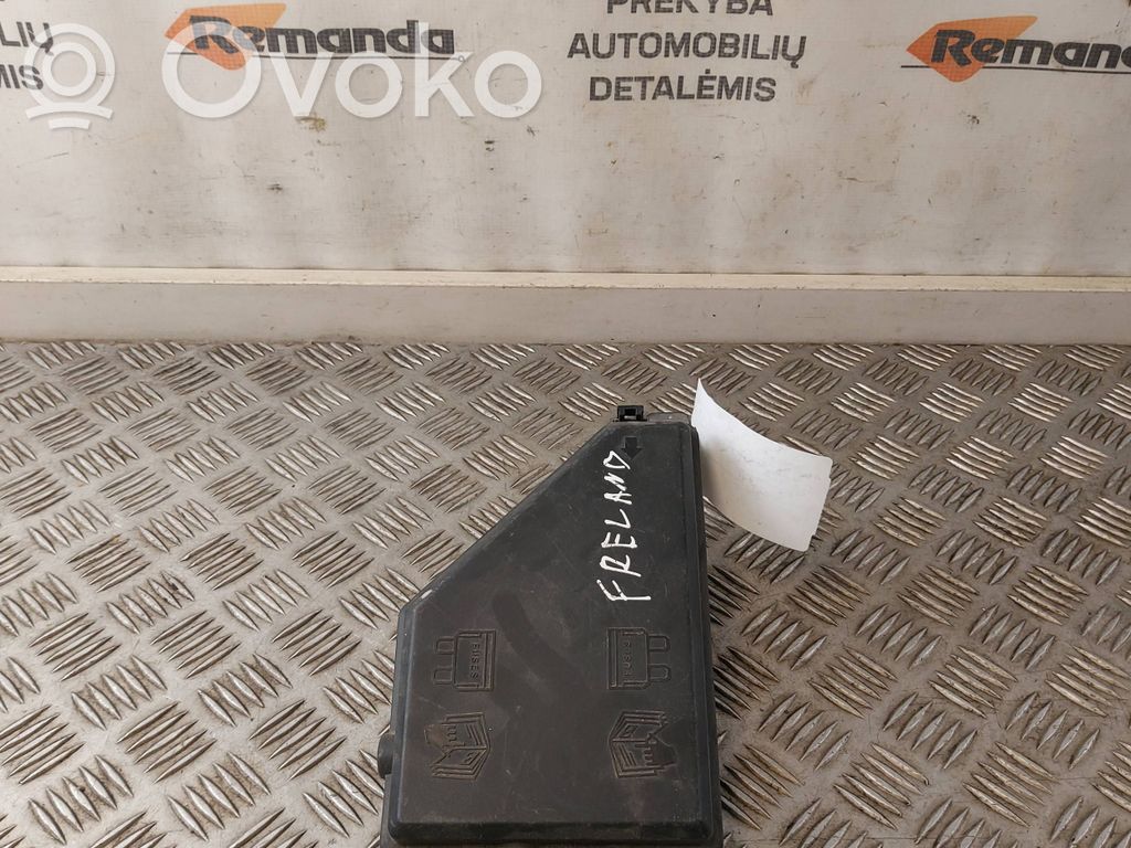 Land Rover Freelander Skrzynka bezpieczników / Komplet 