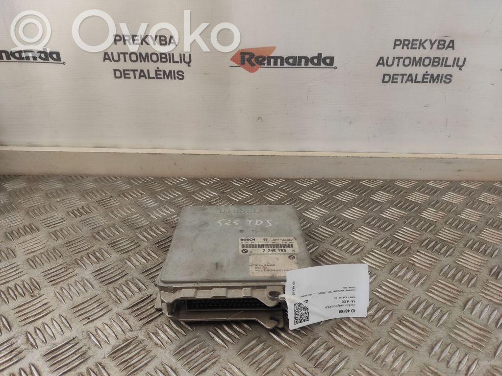 BMW 5 E39 Engine control unit/module 