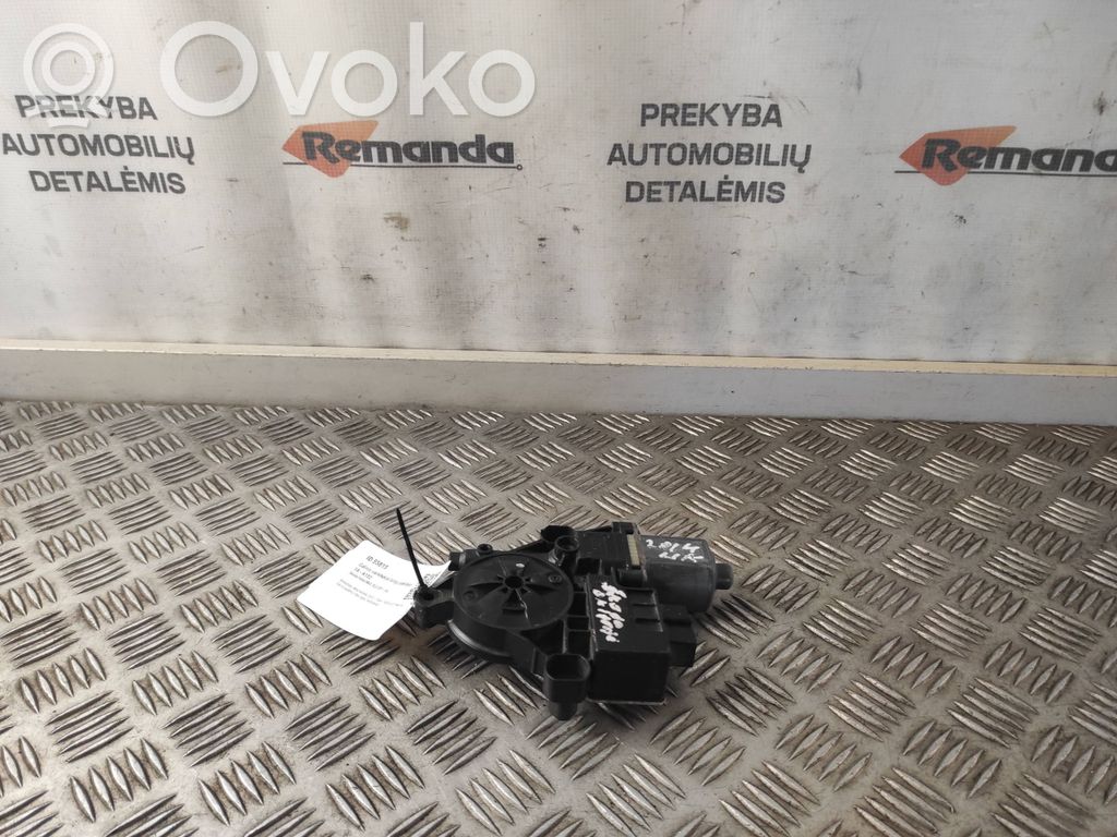 Skoda Fabia Mk2 (5J) Silniczek podnoszenia szyby drzwi tylnych 