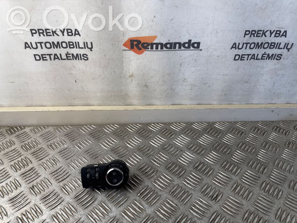 Opel Insignia A Light switch 