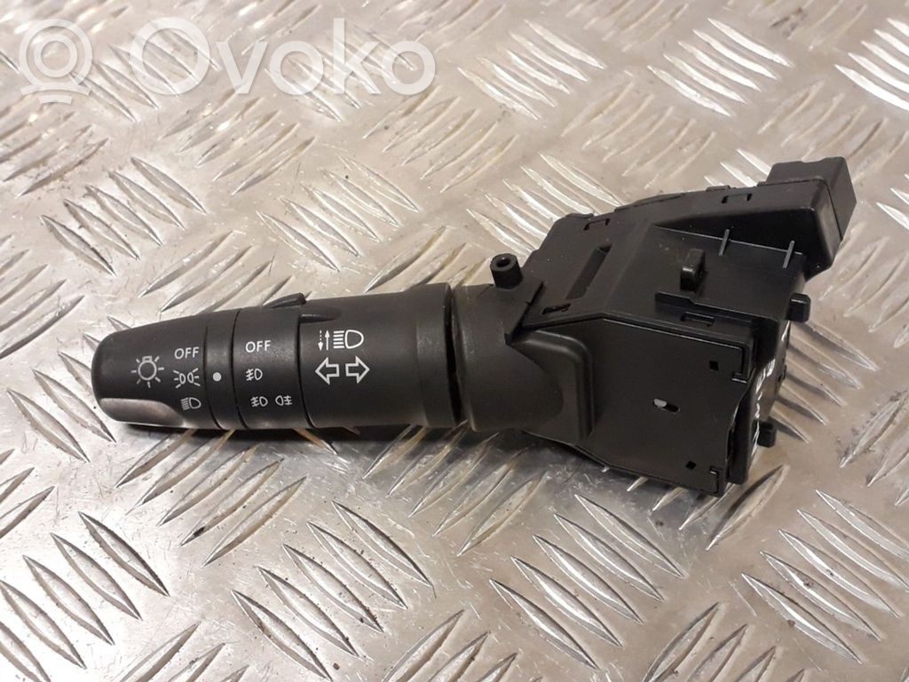 Nissan Almera N16 Indicator stalk 