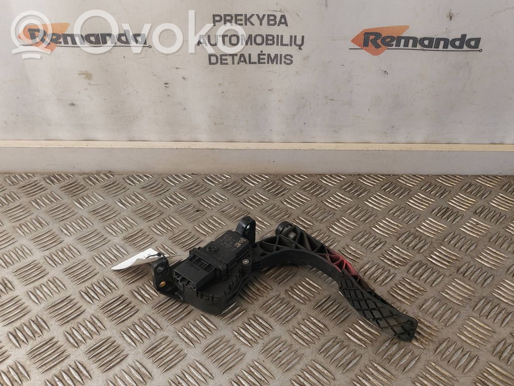 Audi A6 S6 C6 4F Akceleratoriaus pedalas 