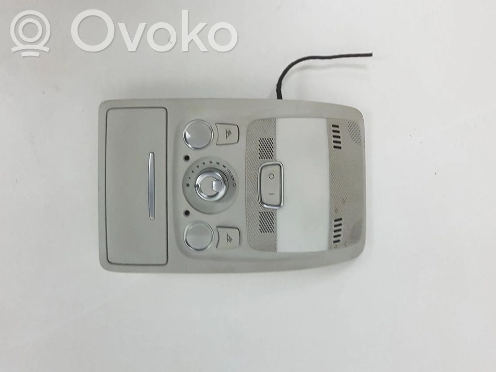 Audi A4 S4 B8 8K Front seat light 