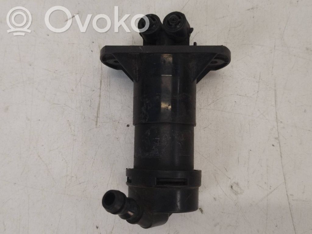 Audi A6 S6 C6 4F Headlight washer spray nozzle 