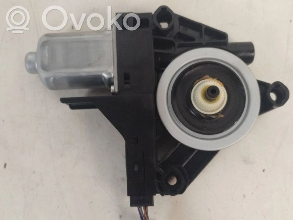 Volvo S60 Rear door window regulator motor 