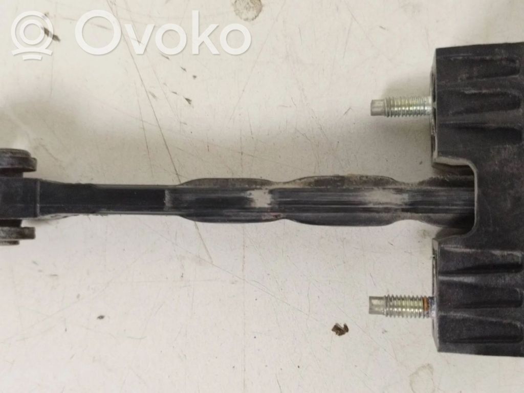 Volvo S60 Etuoven pidätin 