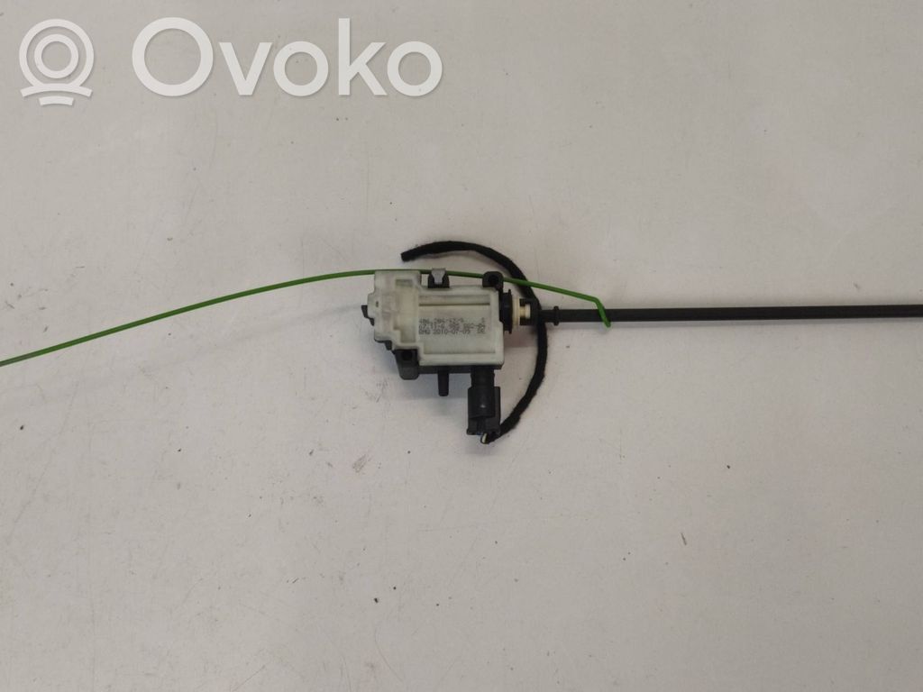 BMW X5 E70 Fuel tank cap lock motor 
