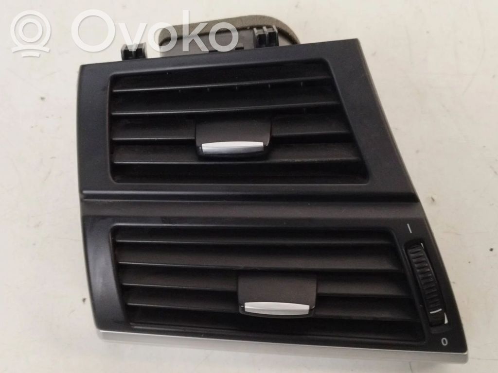 BMW X5 E70 Dashboard side air vent grill/cover trim 