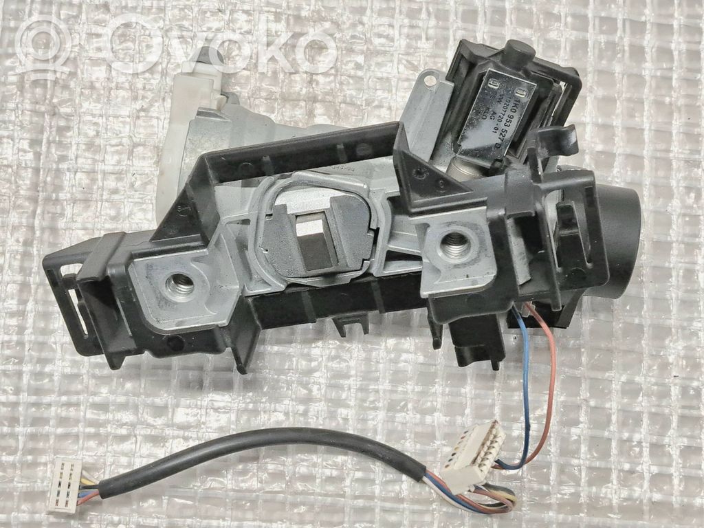 Volkswagen Golf VII Ignition lock 