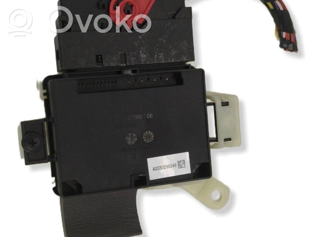 Volvo S60 Hand brake control module 